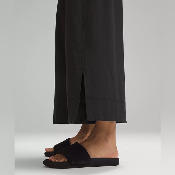 Lululemon Stretch Woven High-Rise Wide-Leg Cropped Pant - Picture 4 of 11